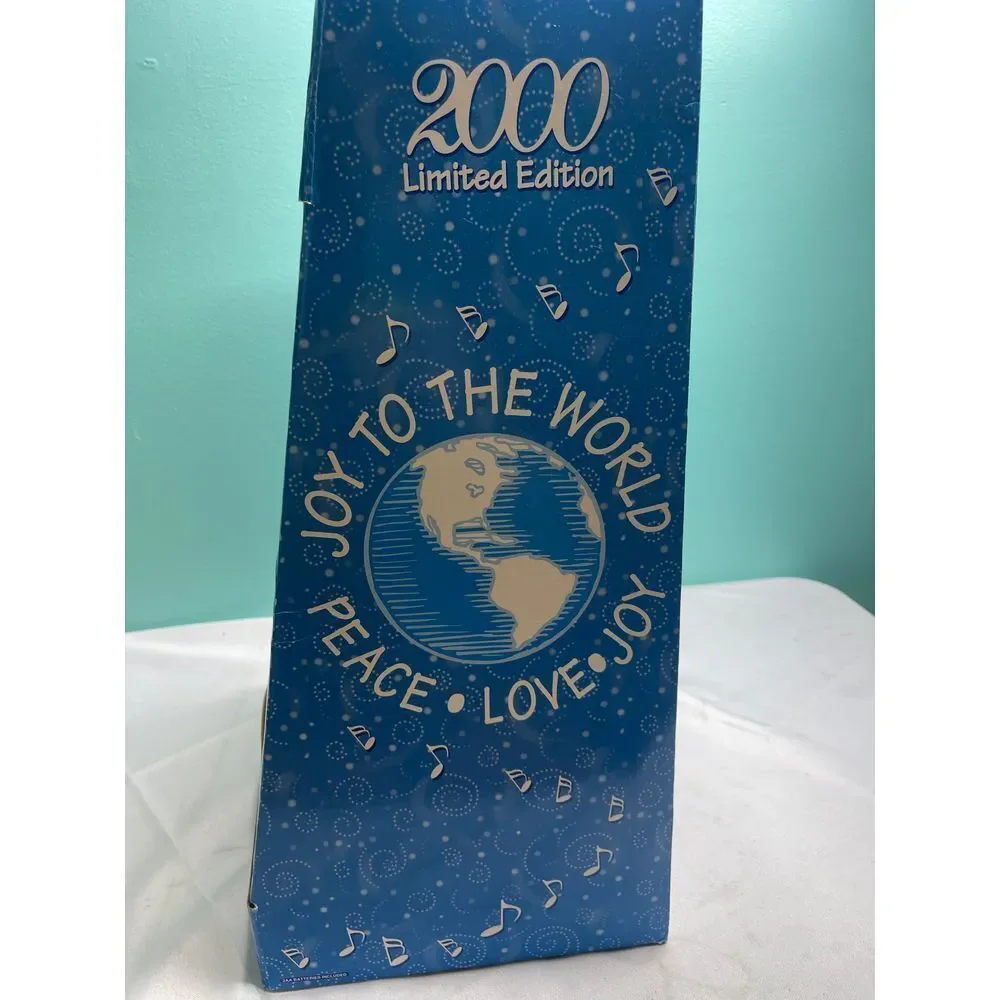 Cozy‎ Peace World 2000 Limited Edition Plush Toy